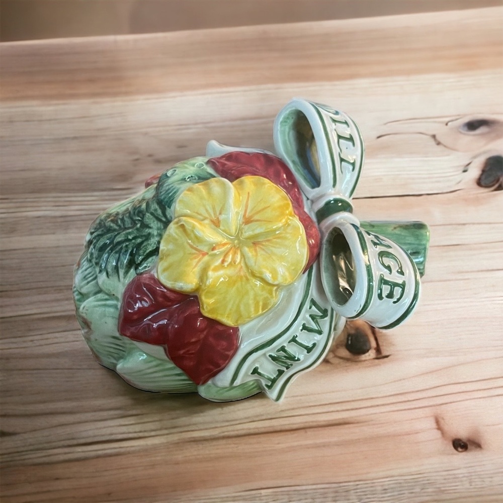 Fitz & Floyd Classic Herb Garden Salt or Pepper Shaker Artichoke Basil Dill Sage